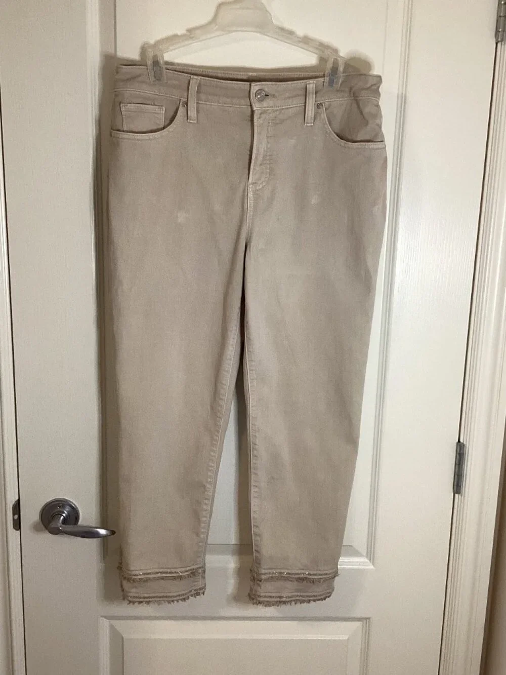 Women's Khaki Chico’s Girlfriend Cropped Khaki Jeans Frayed Ram Hem Girlfriend - Picture 1 of 10